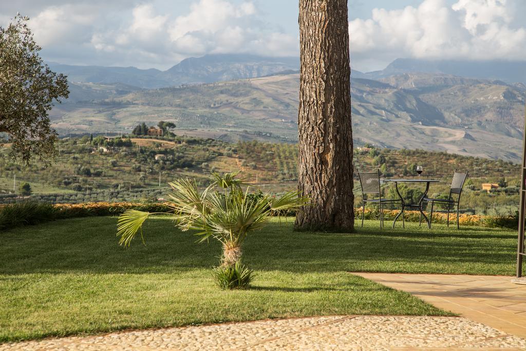 Agriturismo Feudo Muxarello Aragona Dış mekan fotoğraf
