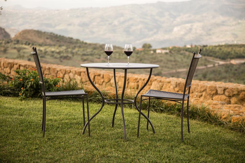 Agriturismo Feudo Muxarello Aragona Dış mekan fotoğraf
