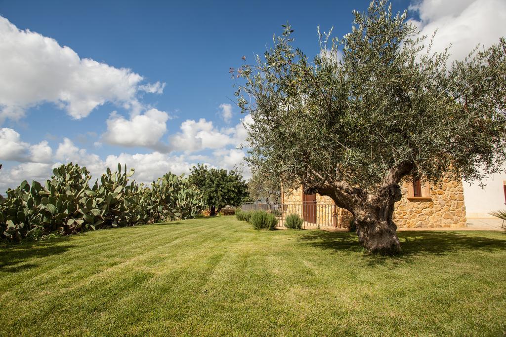 Agriturismo Feudo Muxarello Aragona Oda fotoğraf