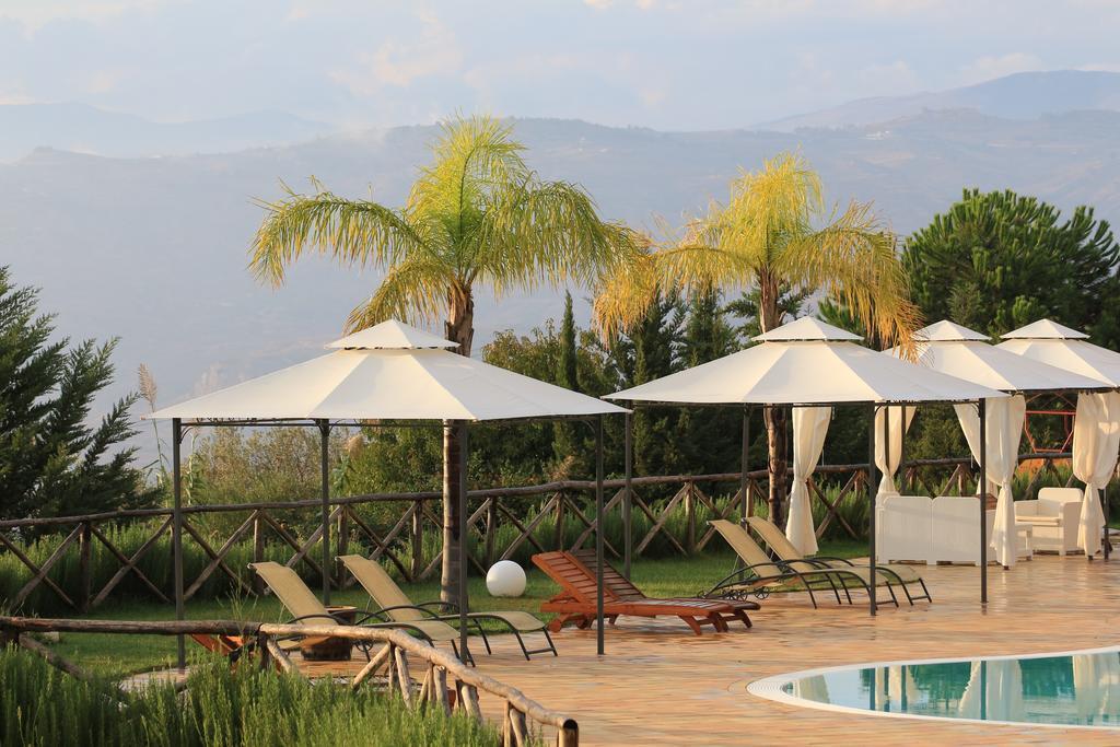 Agriturismo Feudo Muxarello Aragona Dış mekan fotoğraf