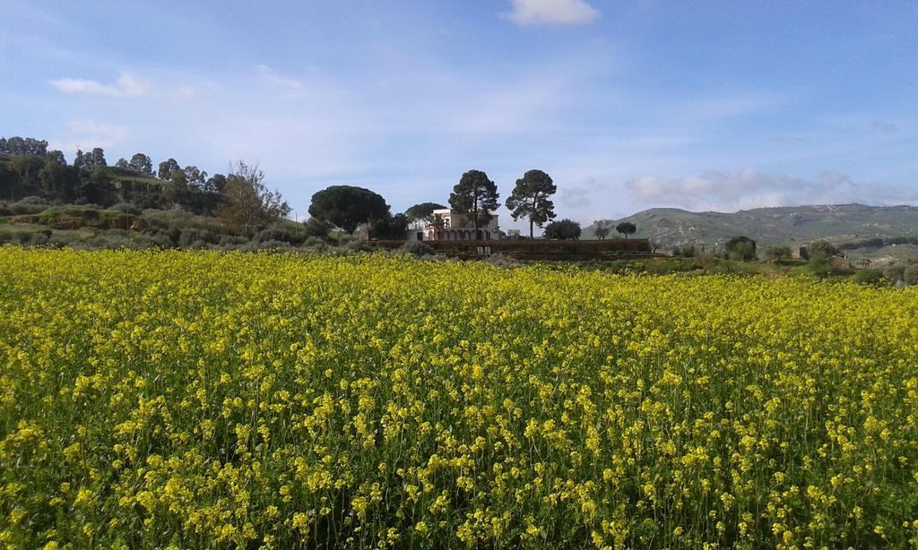 Agriturismo Feudo Muxarello Aragona Dış mekan fotoğraf