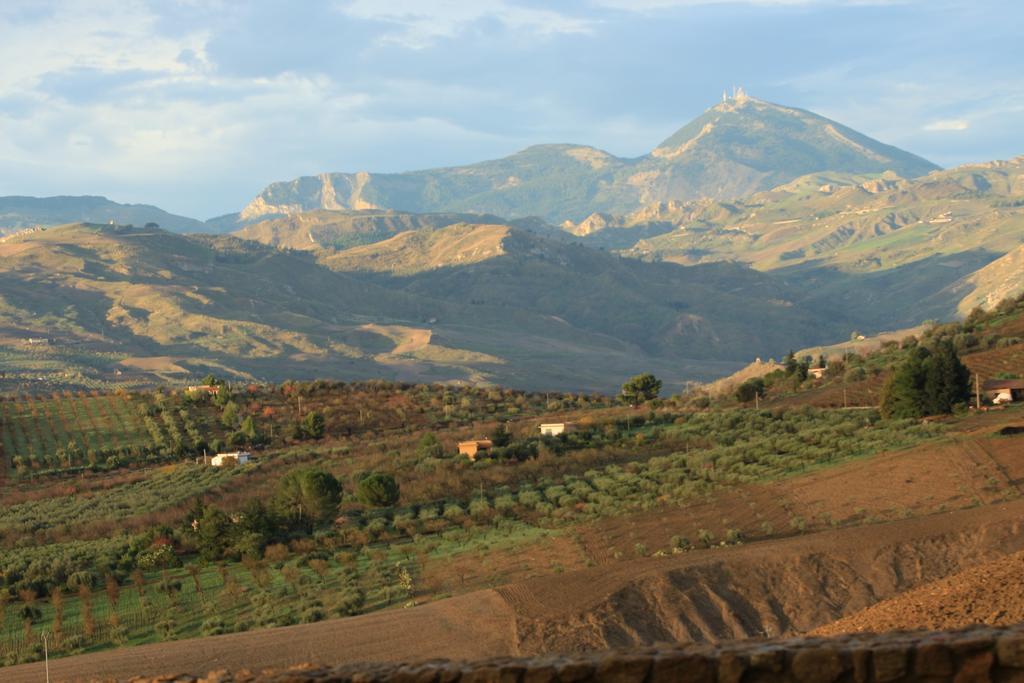 Agriturismo Feudo Muxarello Aragona Dış mekan fotoğraf